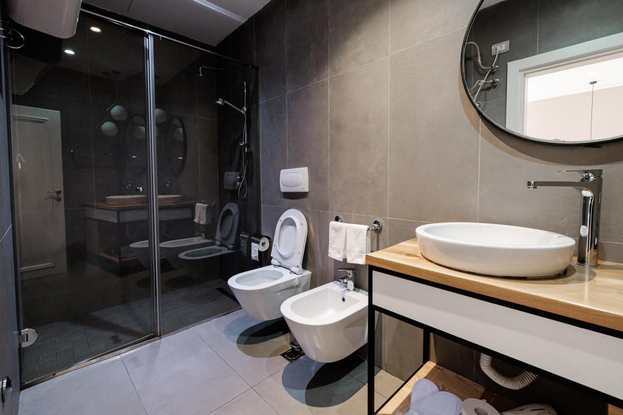 Hotel Boutique Whisky Tirana